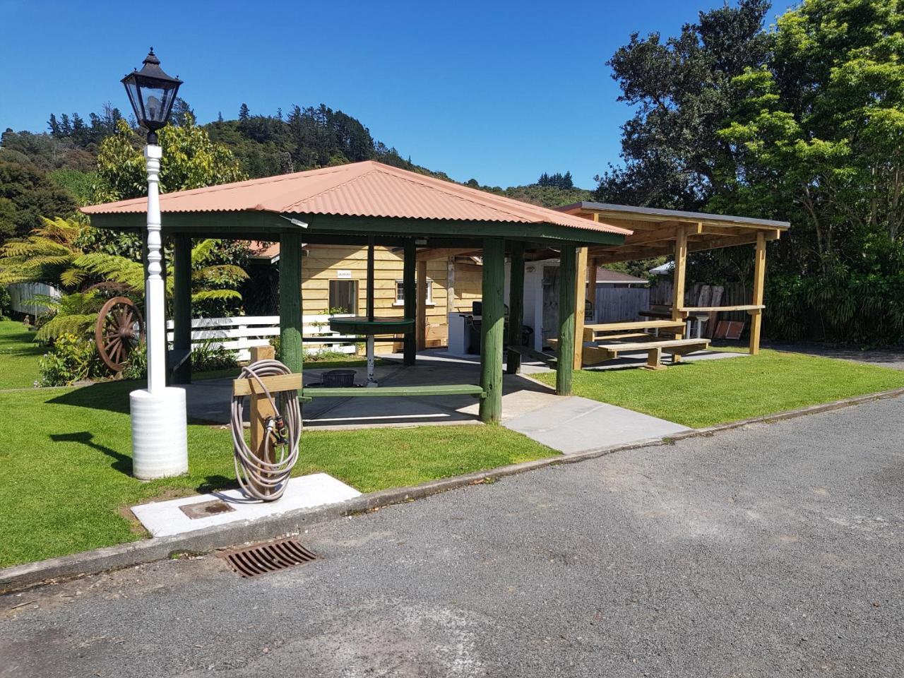Coromandel Cottages Exterior photo