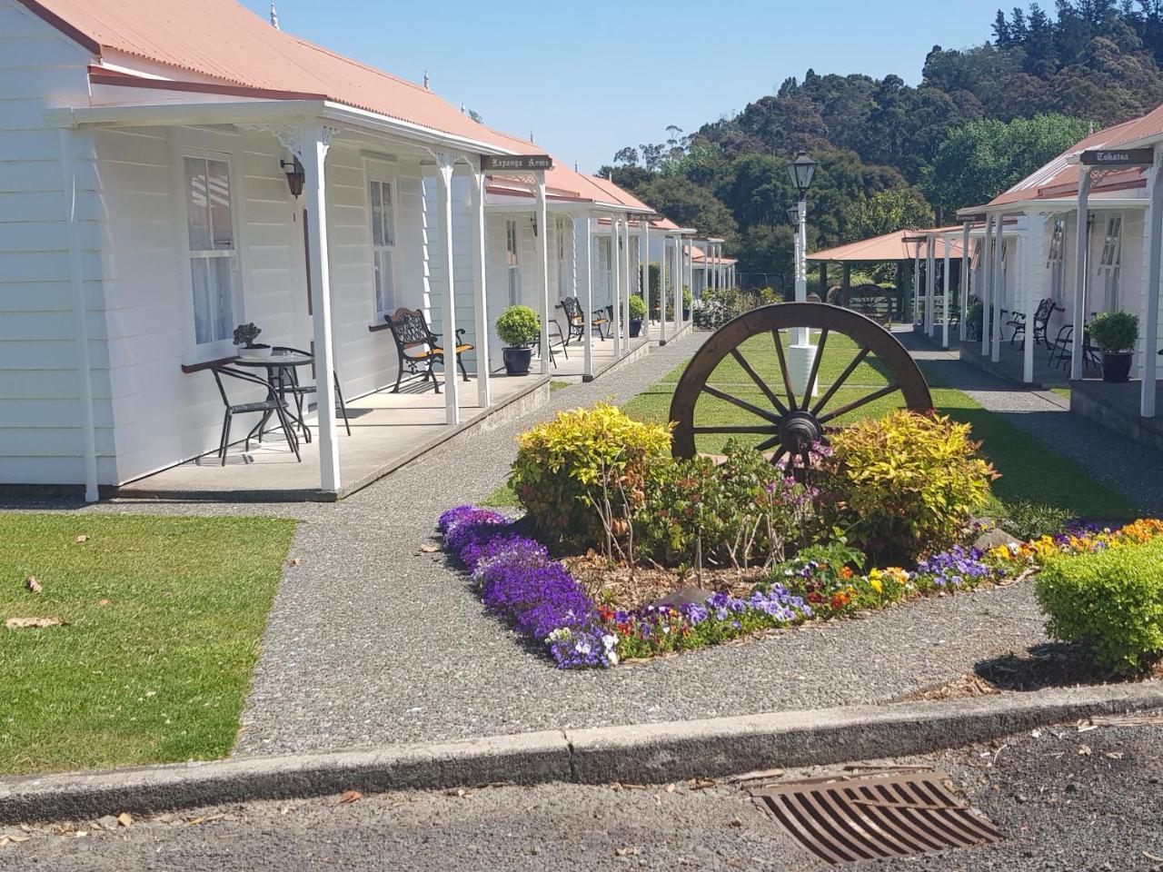 Coromandel Cottages Exterior photo