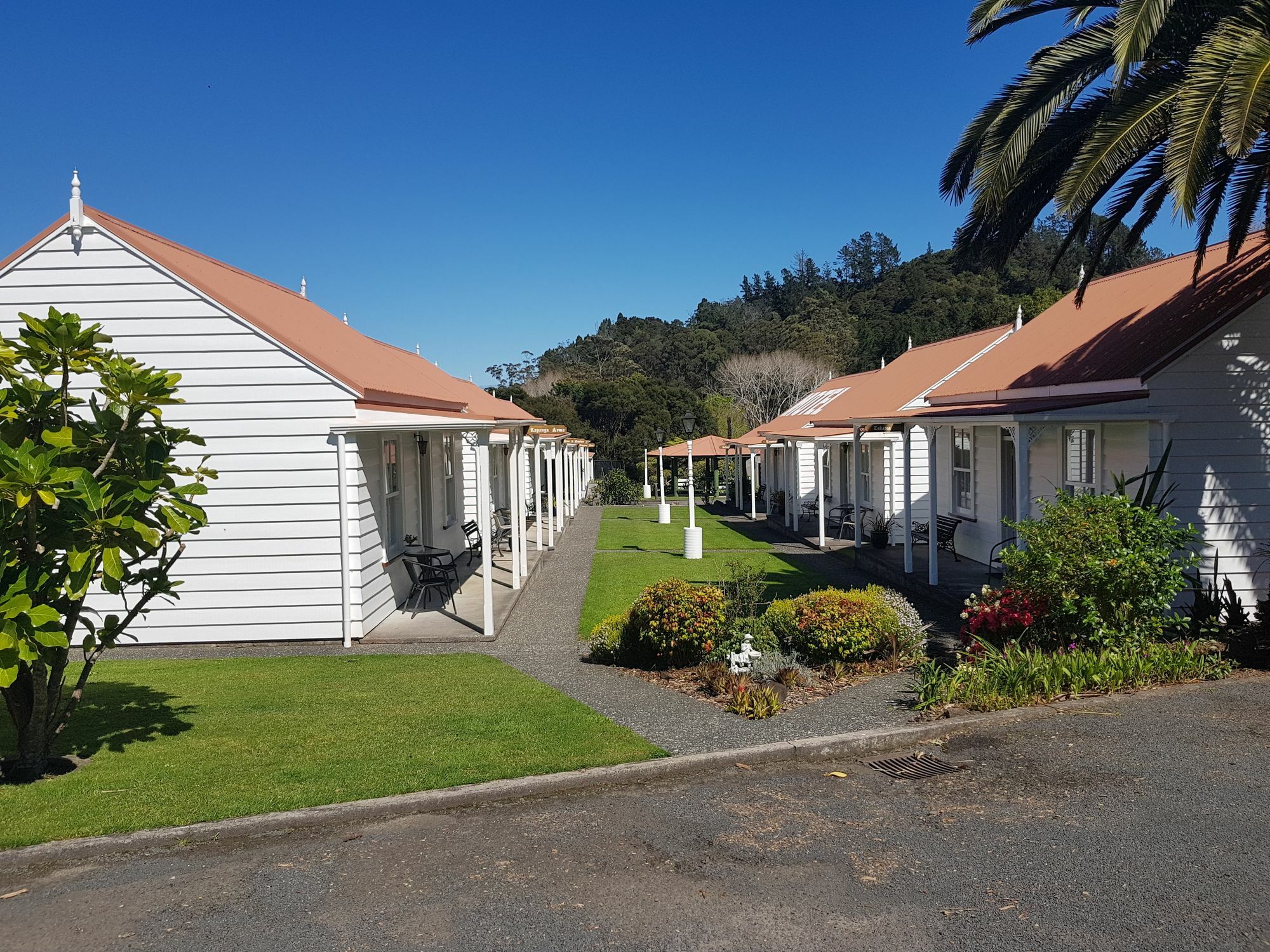 Coromandel Cottages Exterior photo